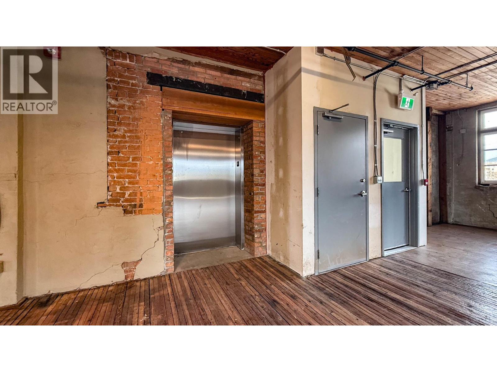 1264 Ellis Street Unit# 300