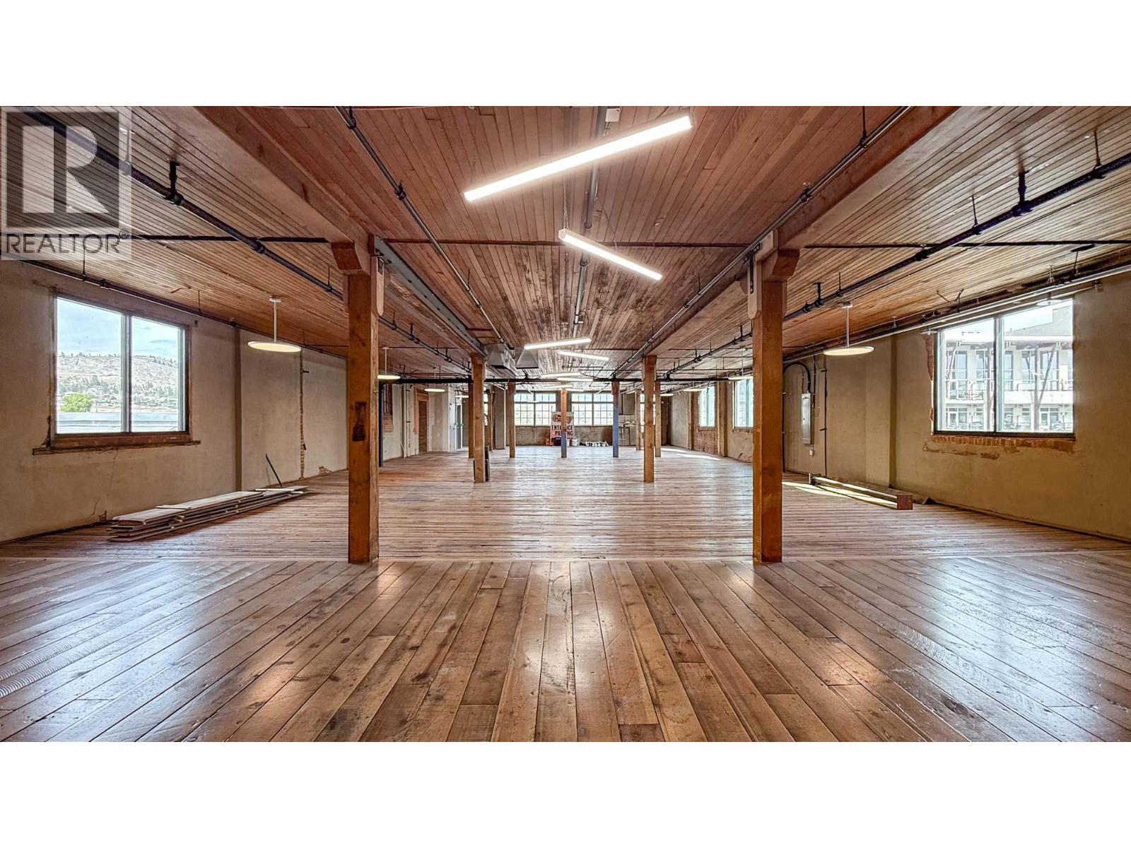 1264 Ellis Street Unit# 300
