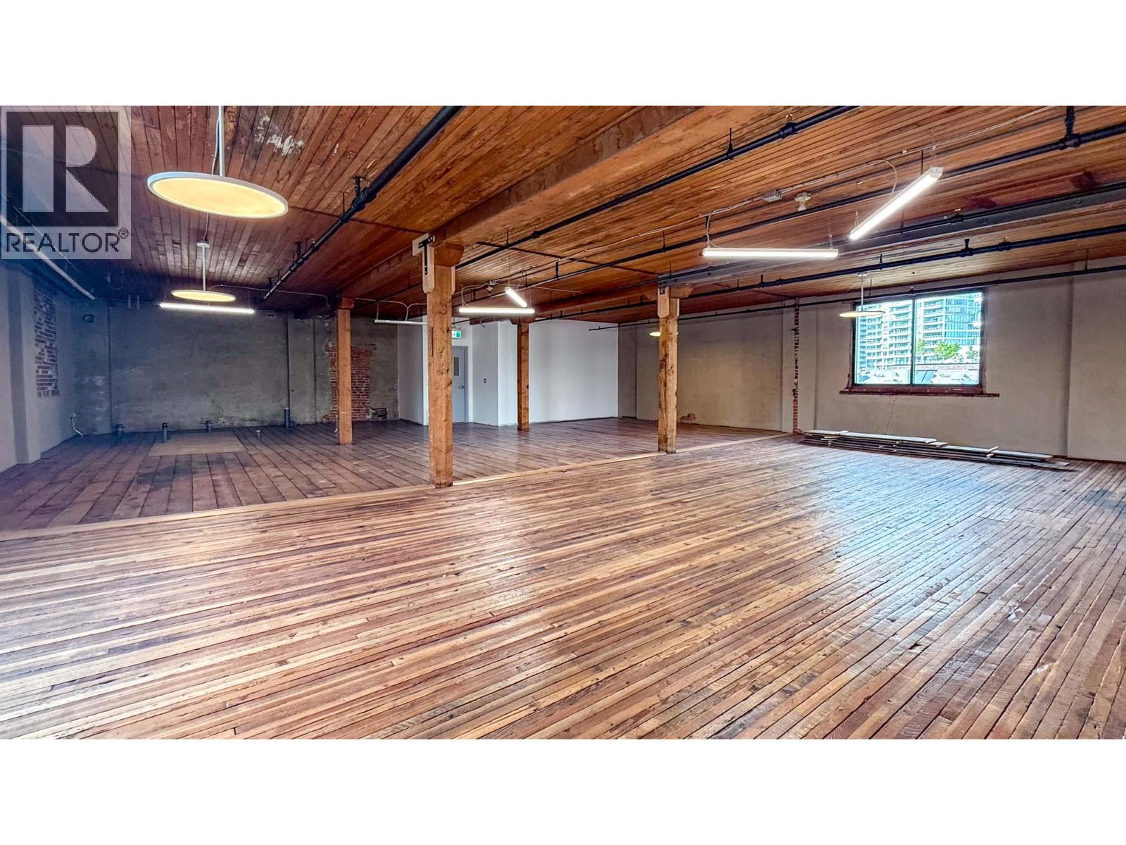 1264 Ellis Street Unit# 300
