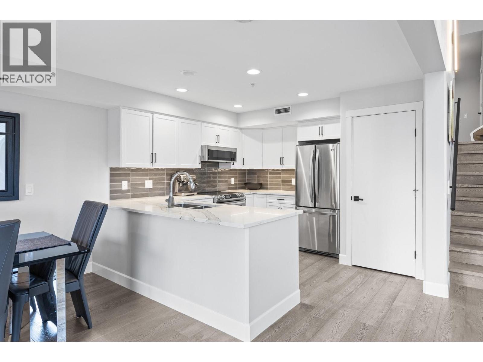 457 West Avenue Unit# 108