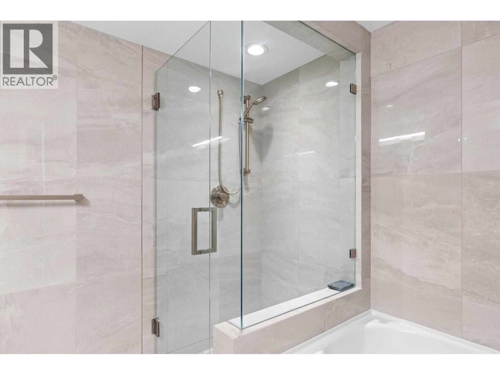 457 West Avenue Unit# 108