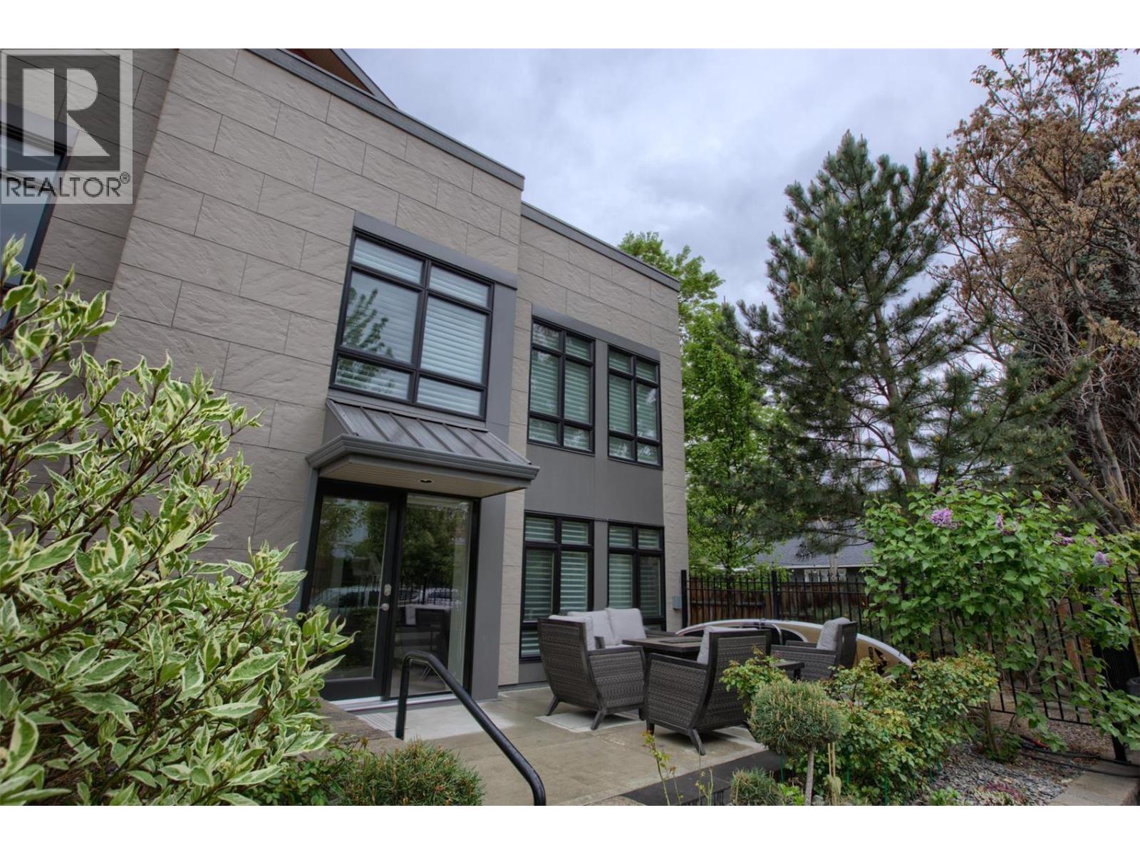 457 West Avenue Unit# 108