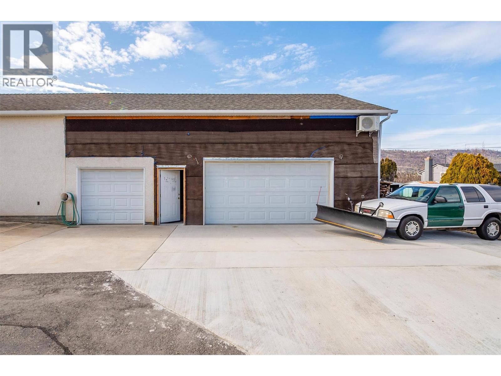 2547 Sexsmith Road