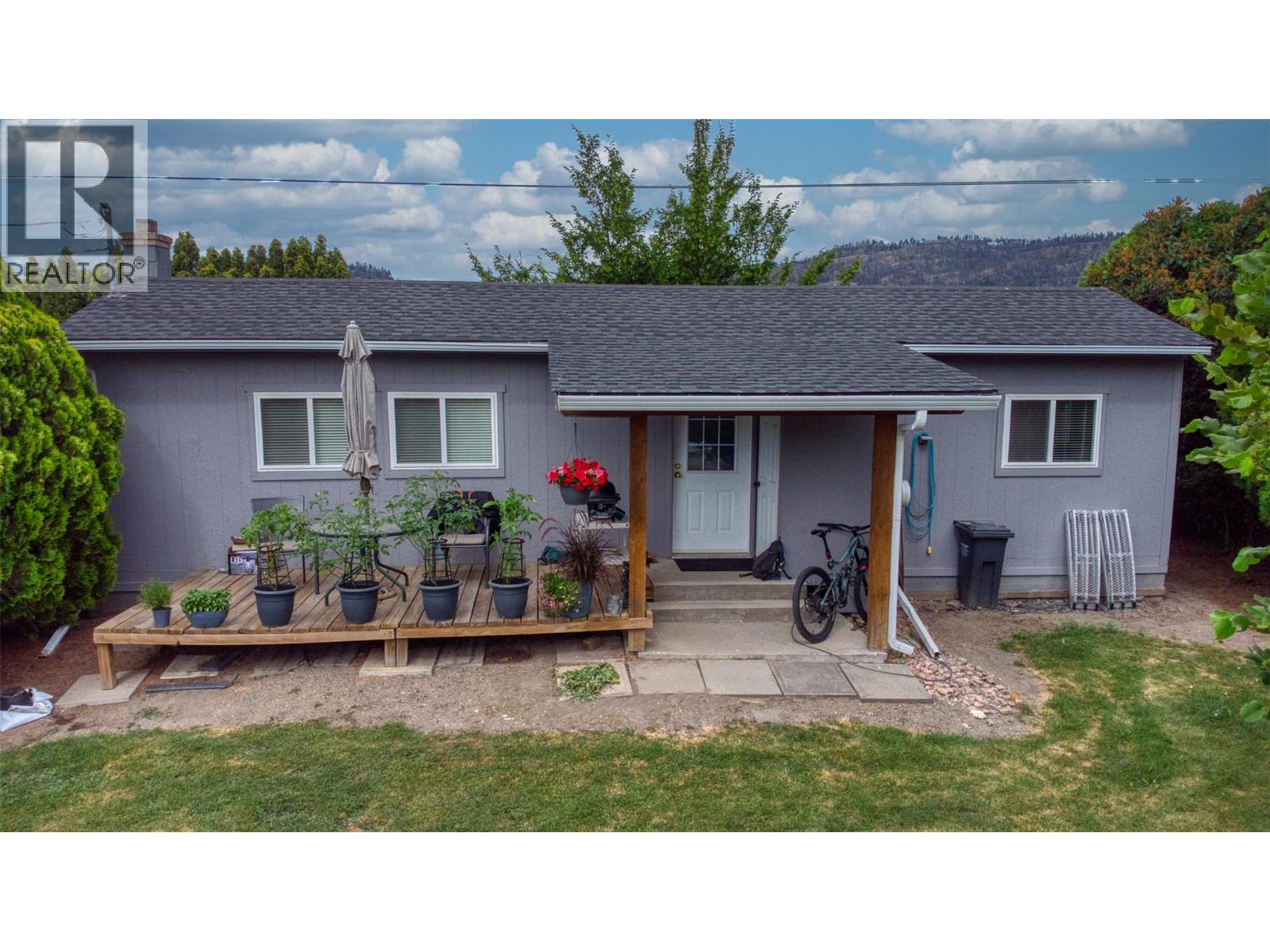 2547 Sexsmith Road