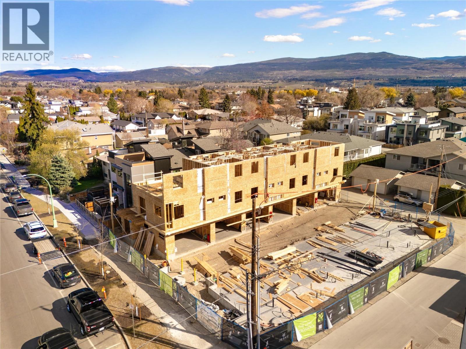 743 Morrison Avenue Unit# 4