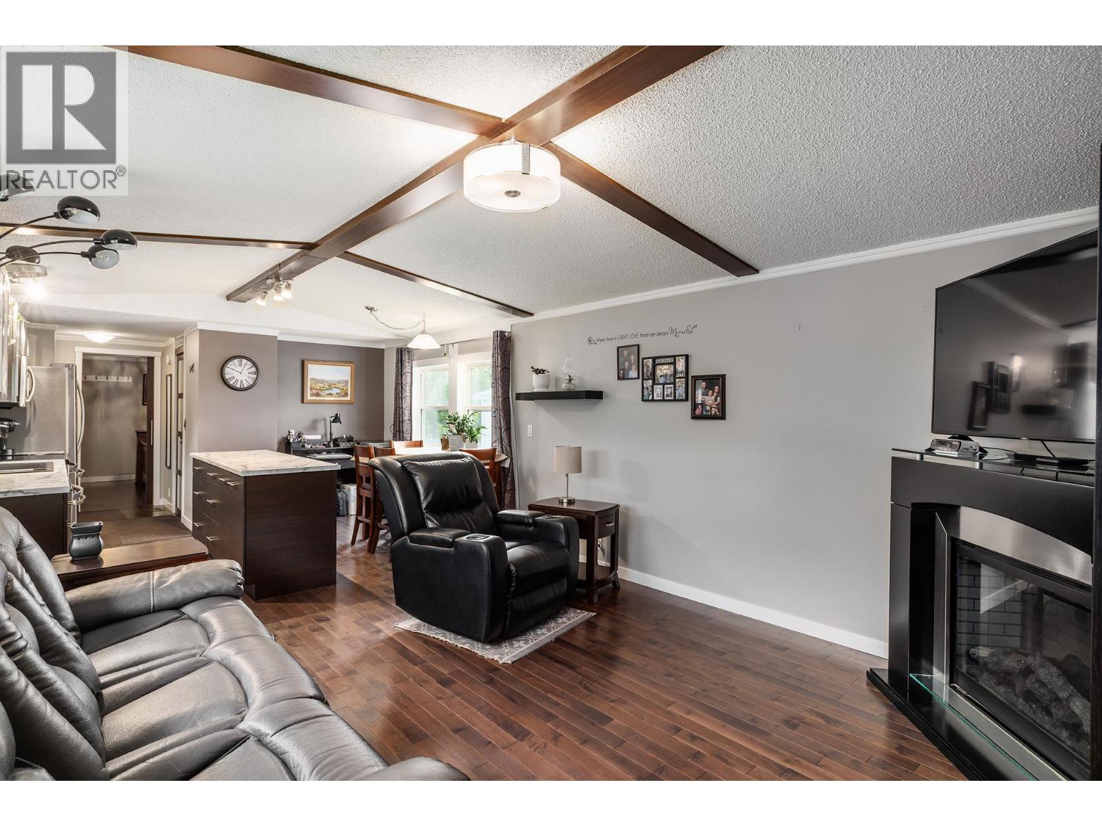 3381 Village Green Way Unit# 70