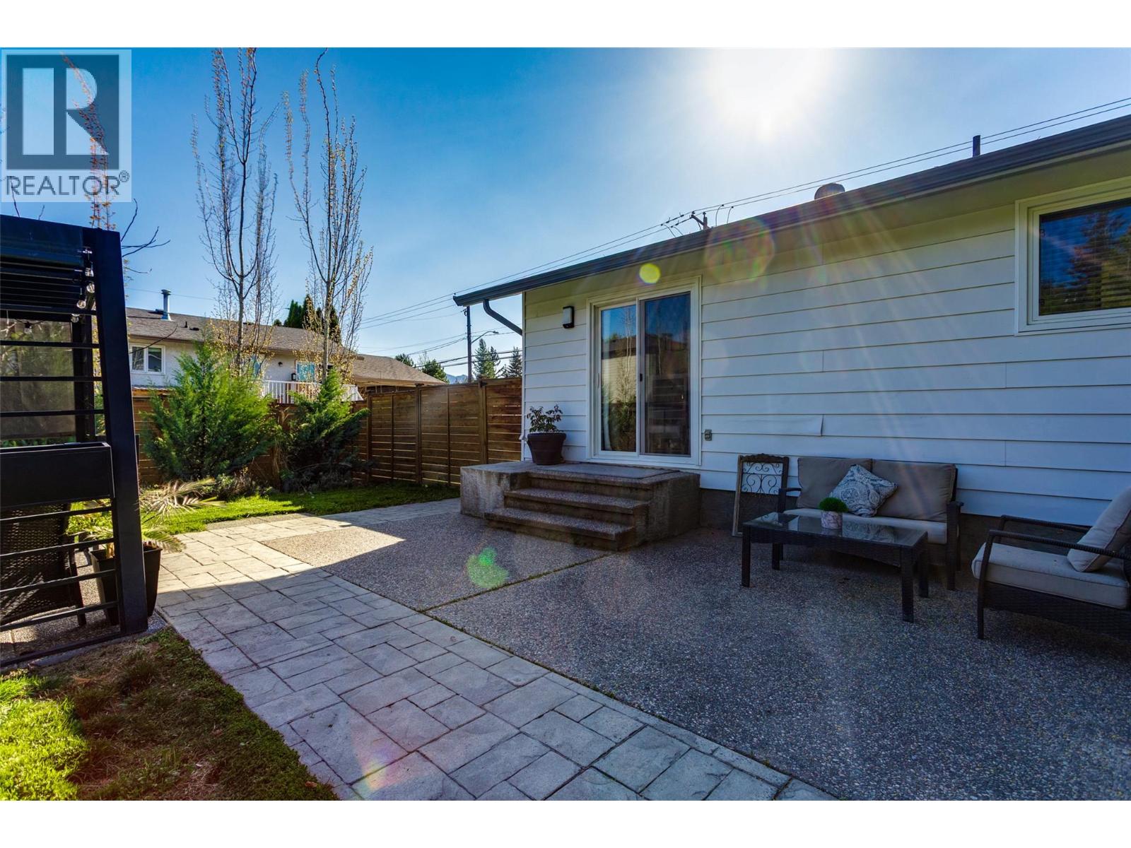 4445 Gordon Drive