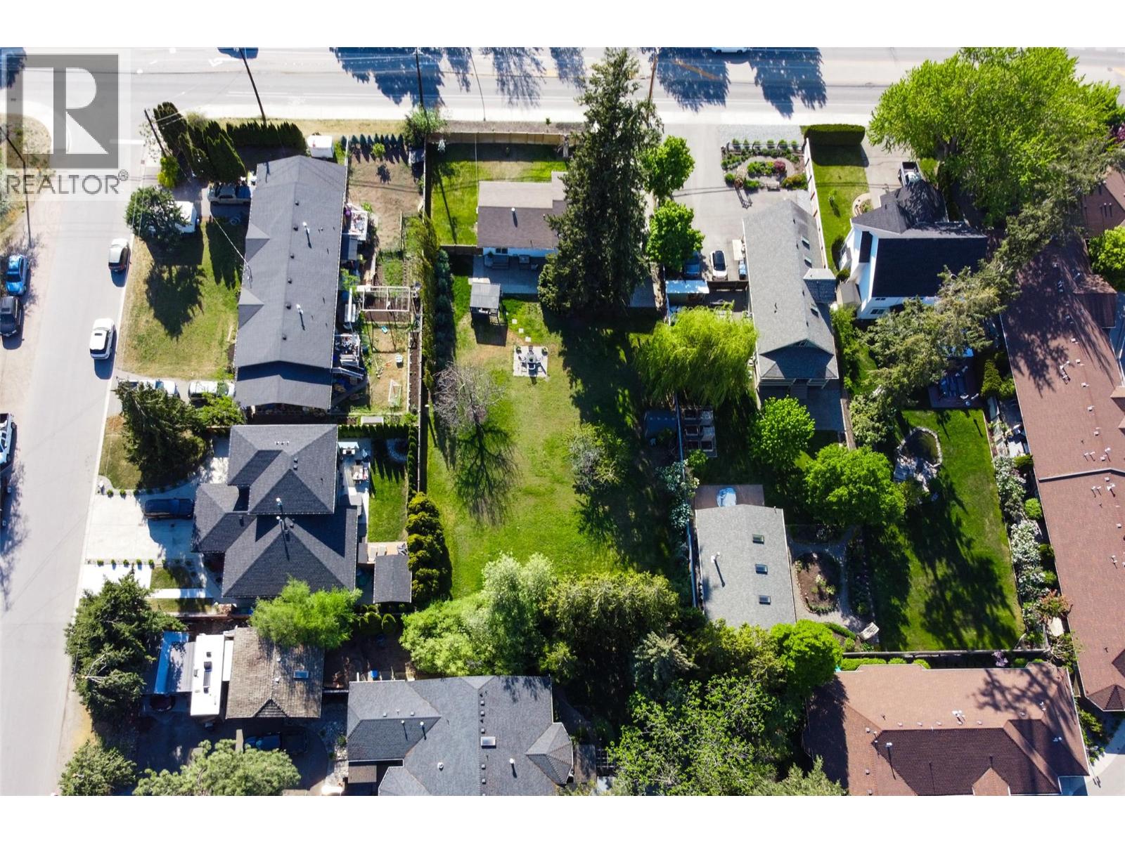 4445 Gordon Drive
