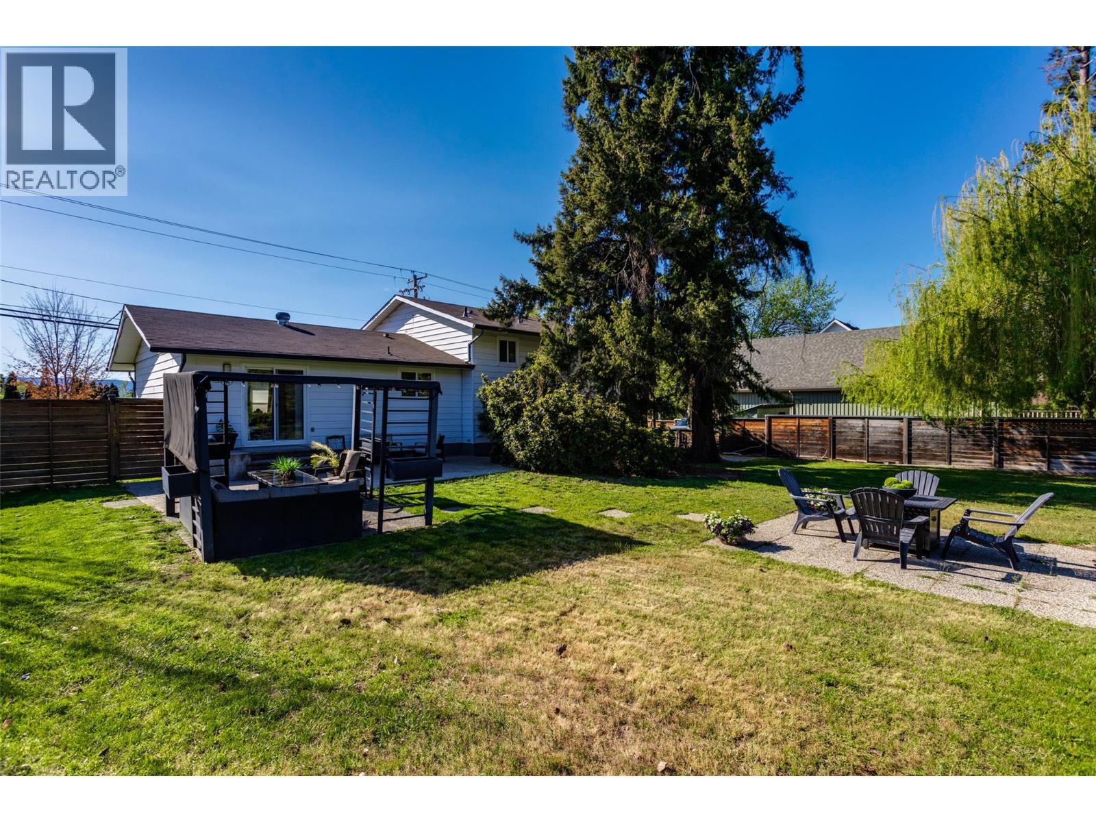 4445 Gordon Drive