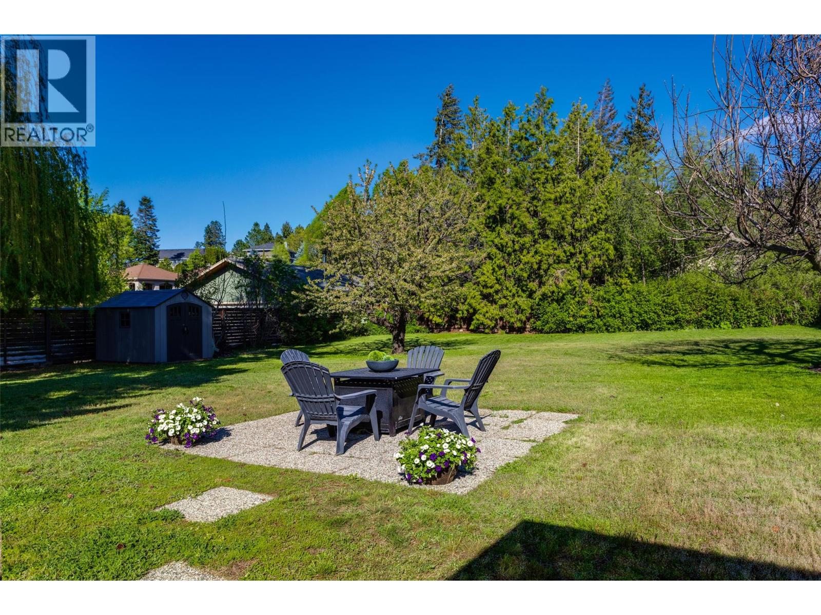 4445 Gordon Drive
