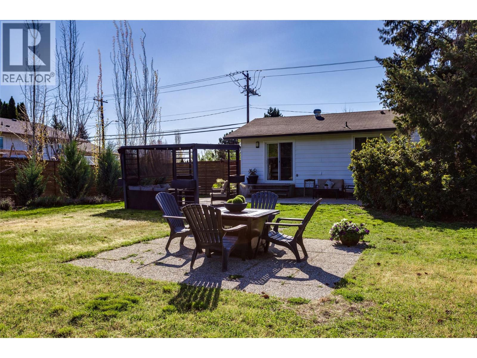 4445 Gordon Drive