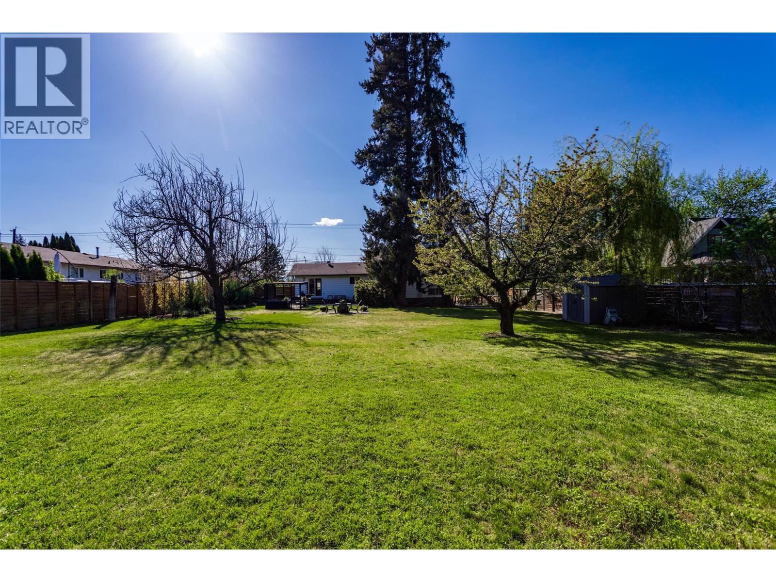 4445 Gordon Drive