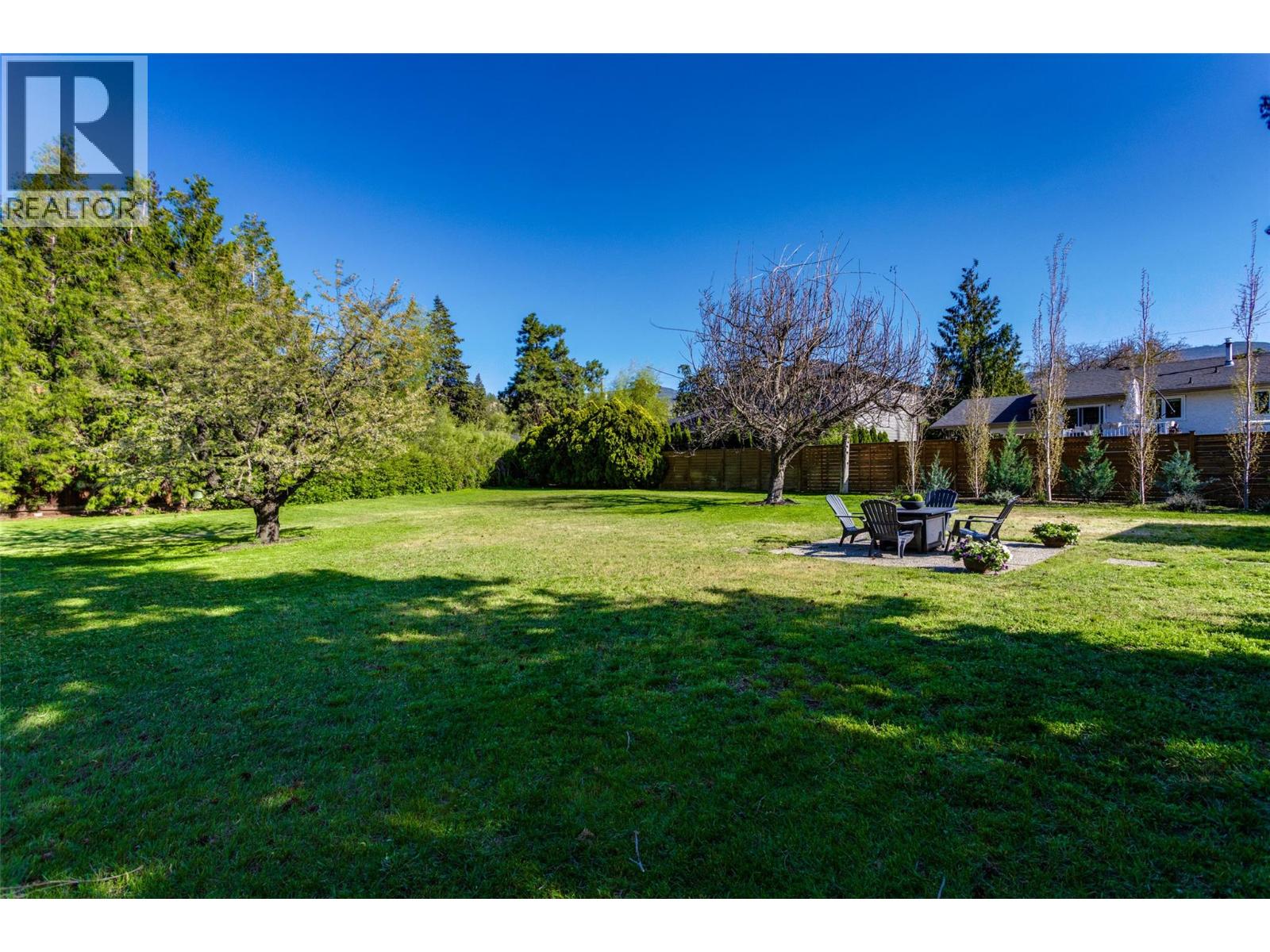 4445 Gordon Drive