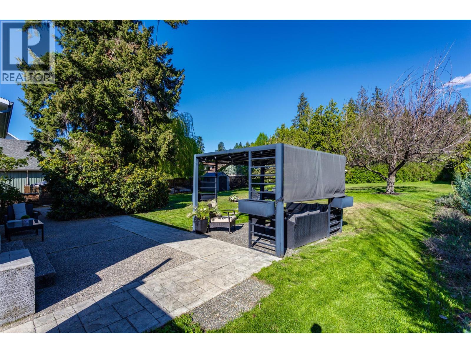 4445 Gordon Drive
