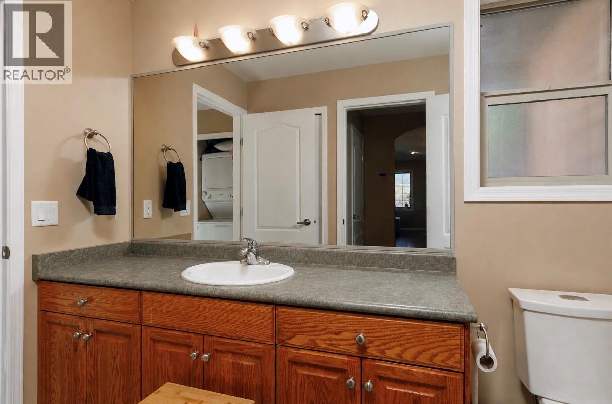 3512 Ridge Boulevard Unit# 6