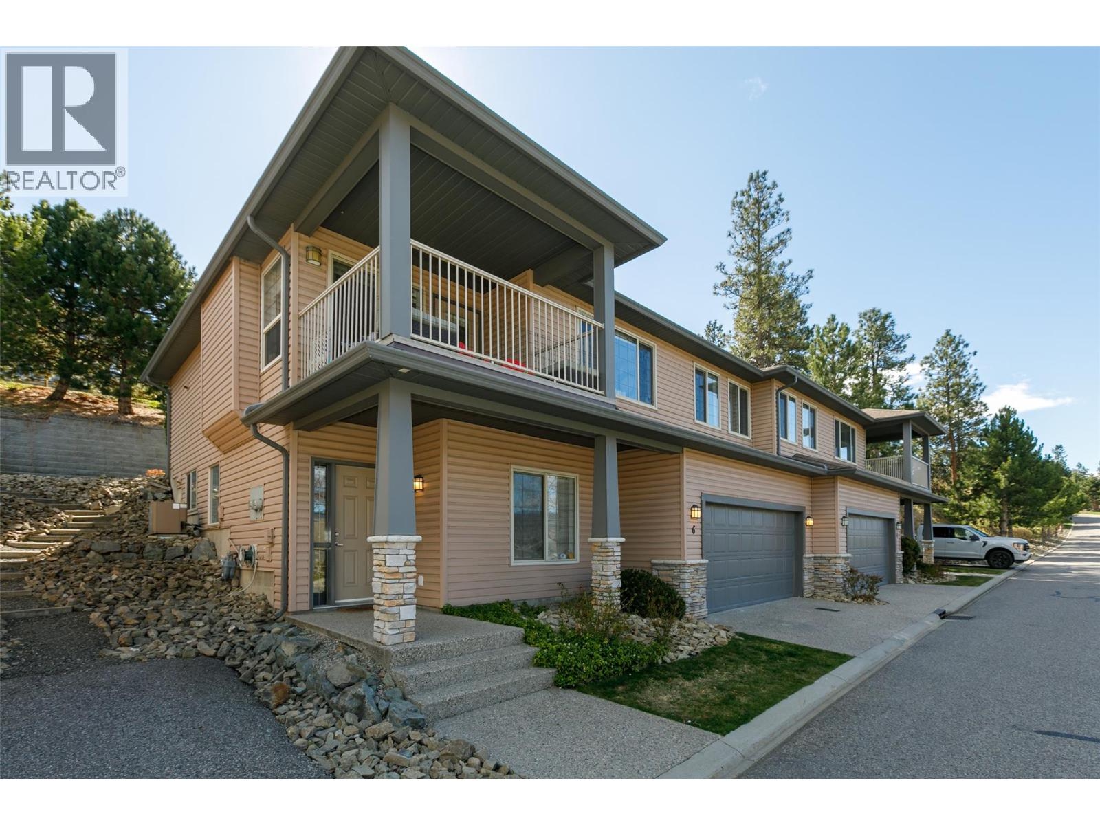 3512 Ridge Boulevard Unit# 6