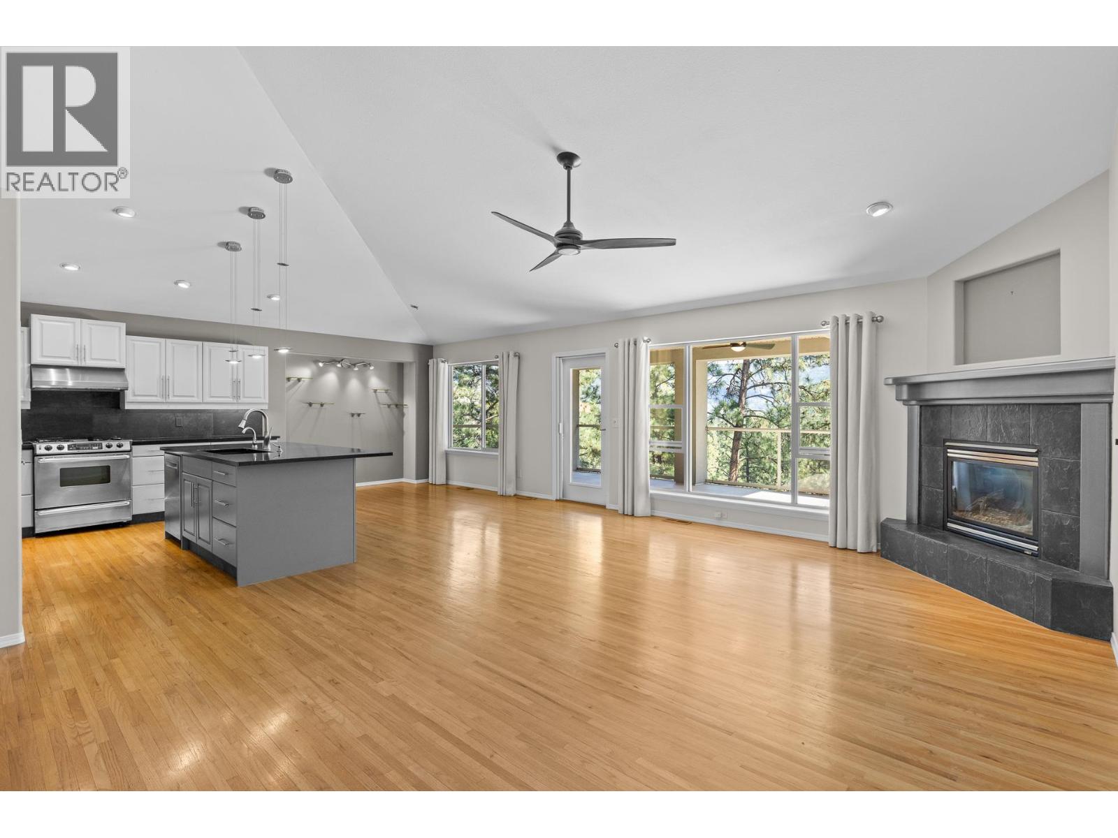 2149 Capistrano Drive