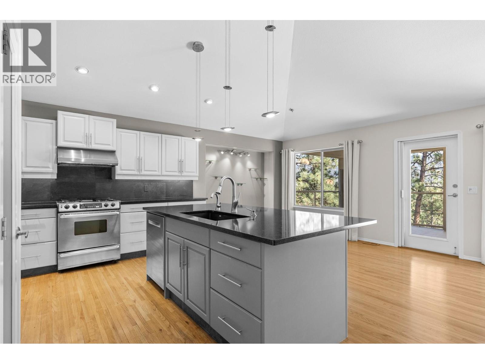 2149 Capistrano Drive