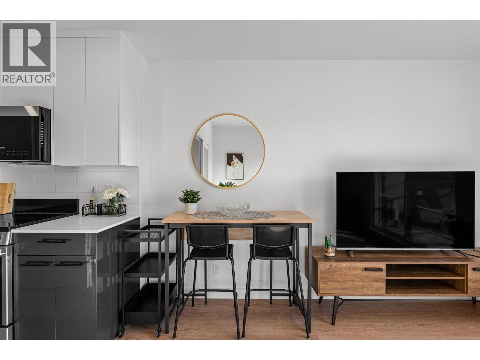 1380 Pridham Avenue Unit# 208 Lot# SL 8