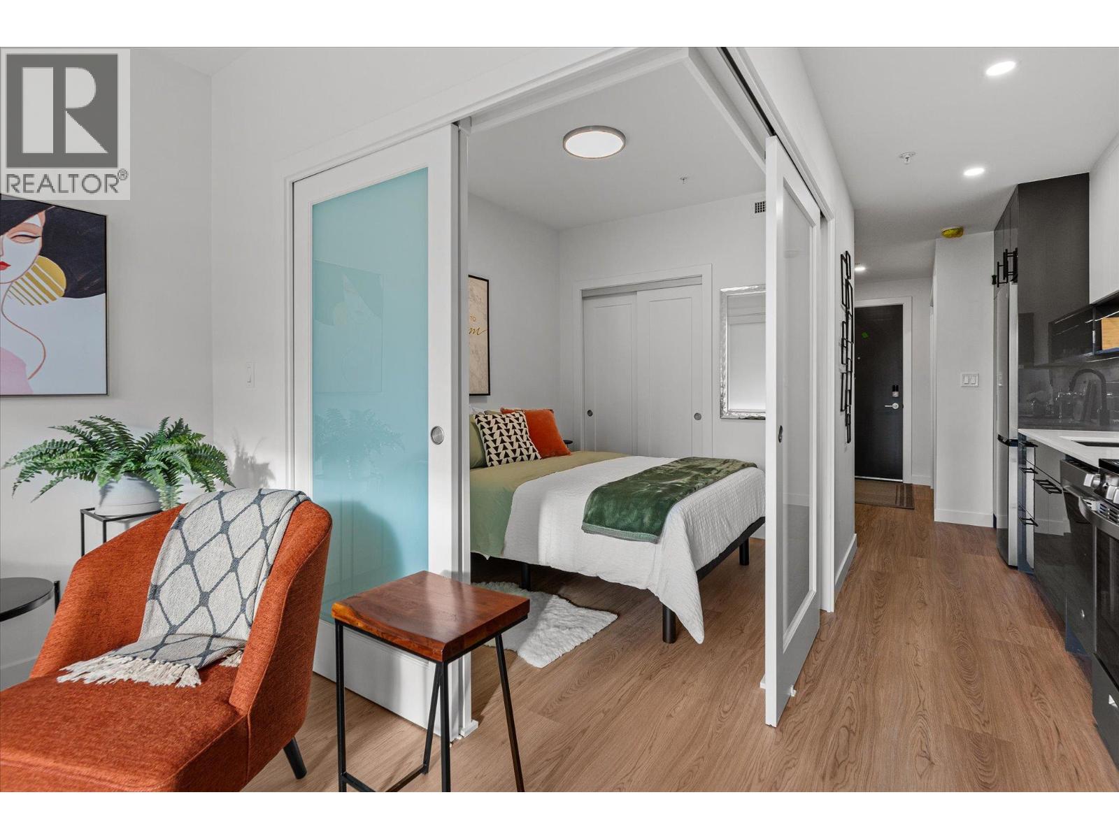 1380 Pridham Avenue Unit# 208 Lot# SL 8