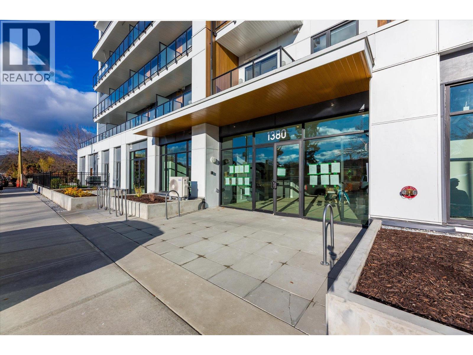 1380 Pridham Avenue Unit# 208 Lot# SL 8