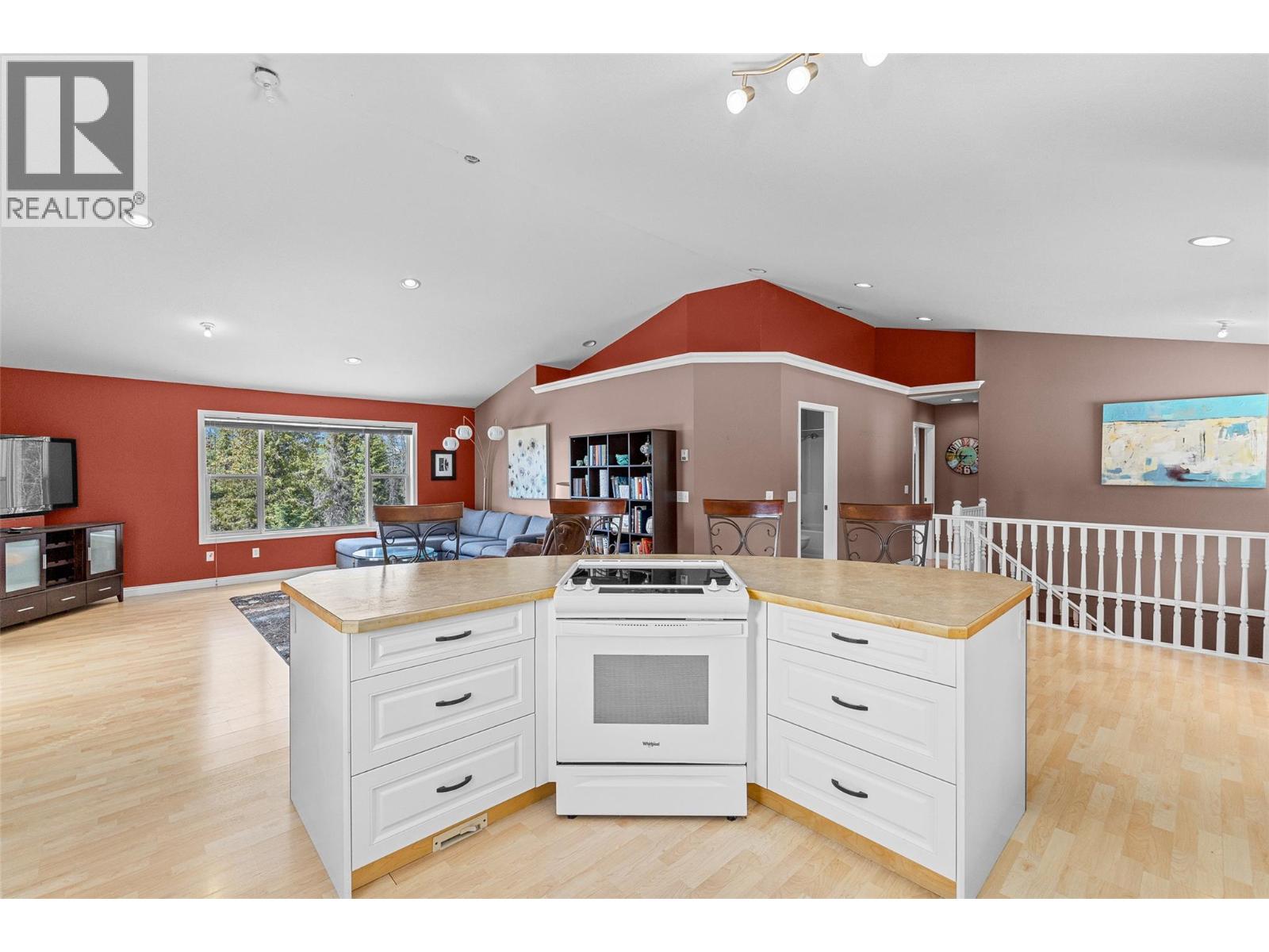 1685 Boone Court