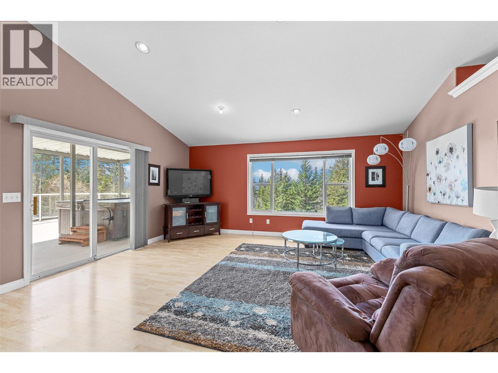 1685 Boone Court