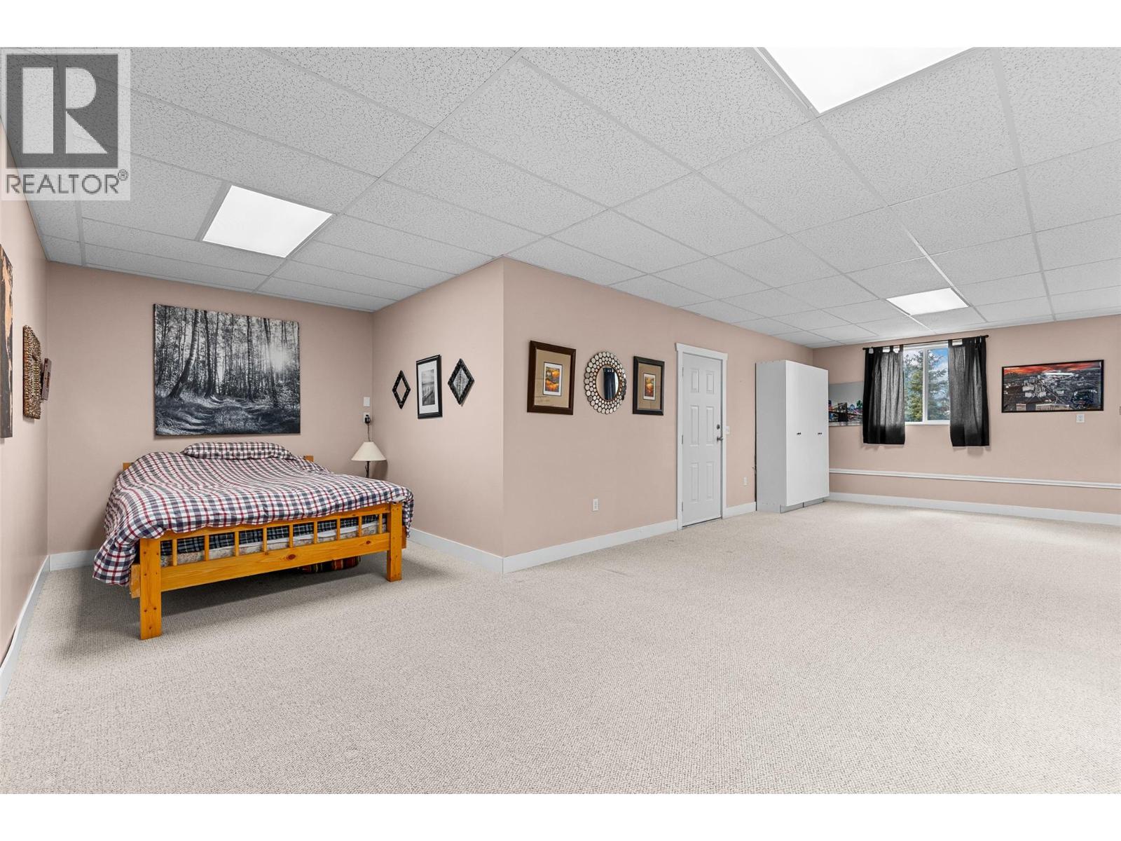 1685 Boone Court