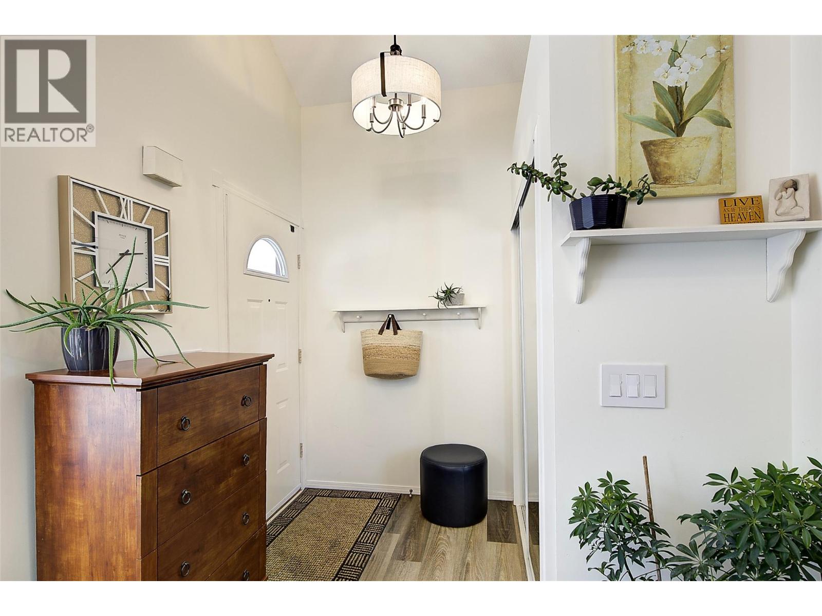 1855 Leckie Road Unit# 105