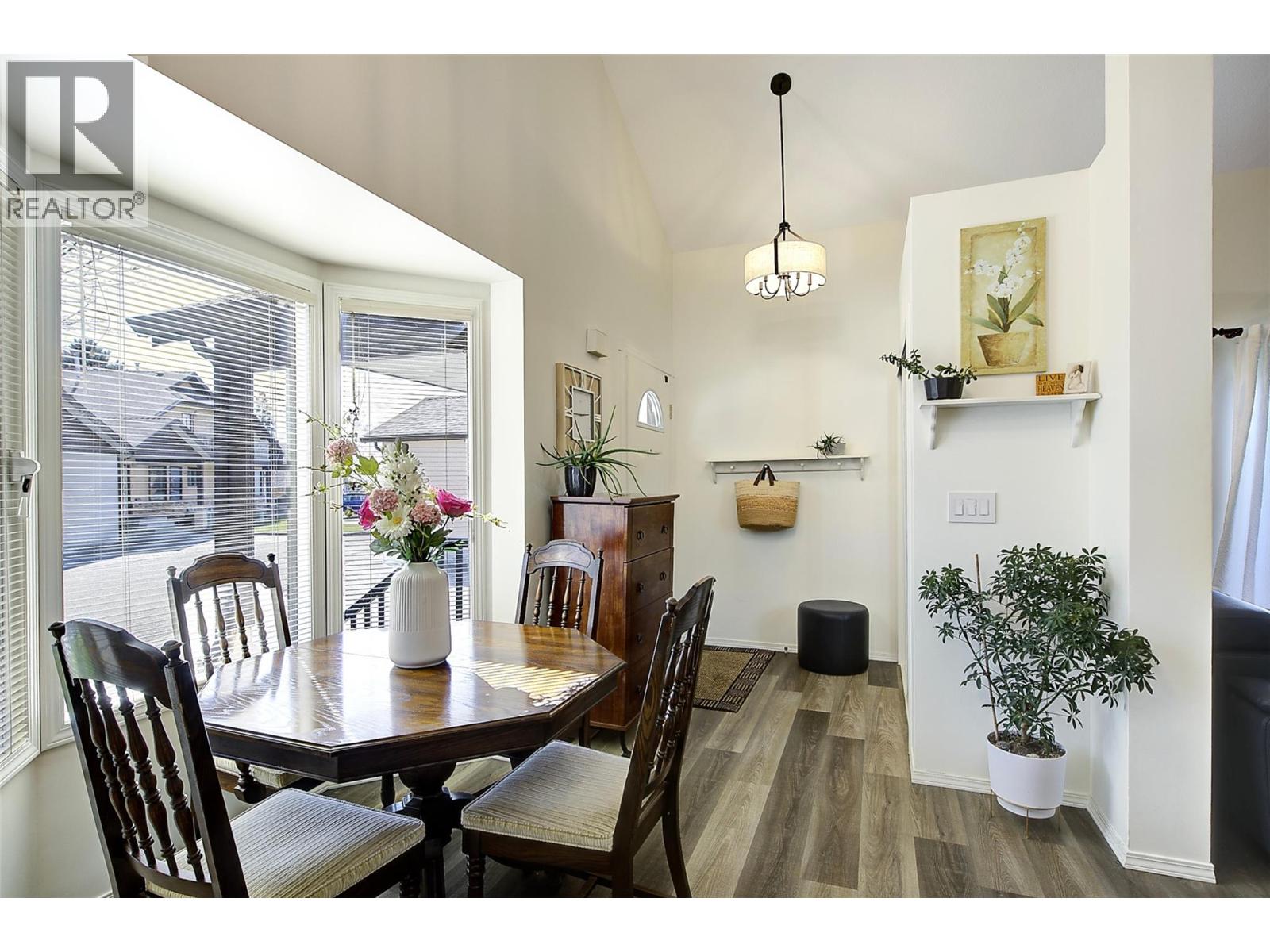 1855 Leckie Road Unit# 105