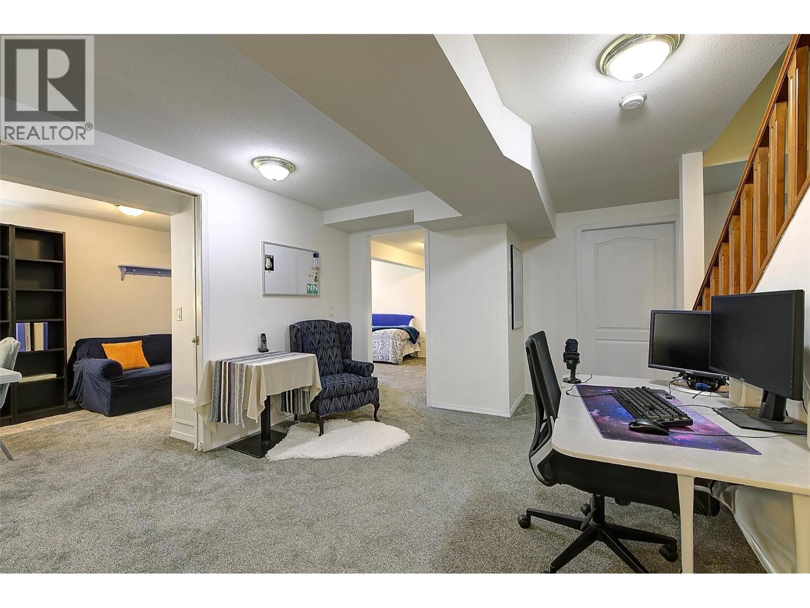 1855 Leckie Road Unit# 105