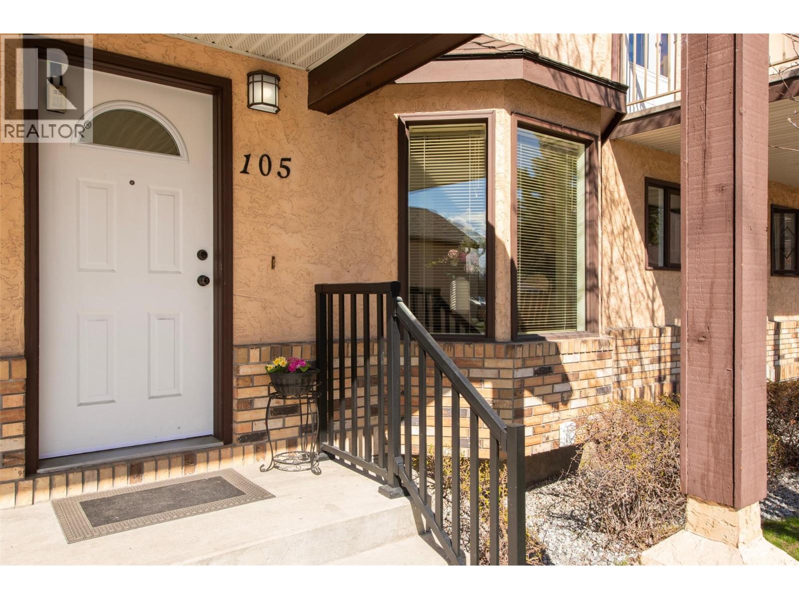 1855 Leckie Road Unit# 105