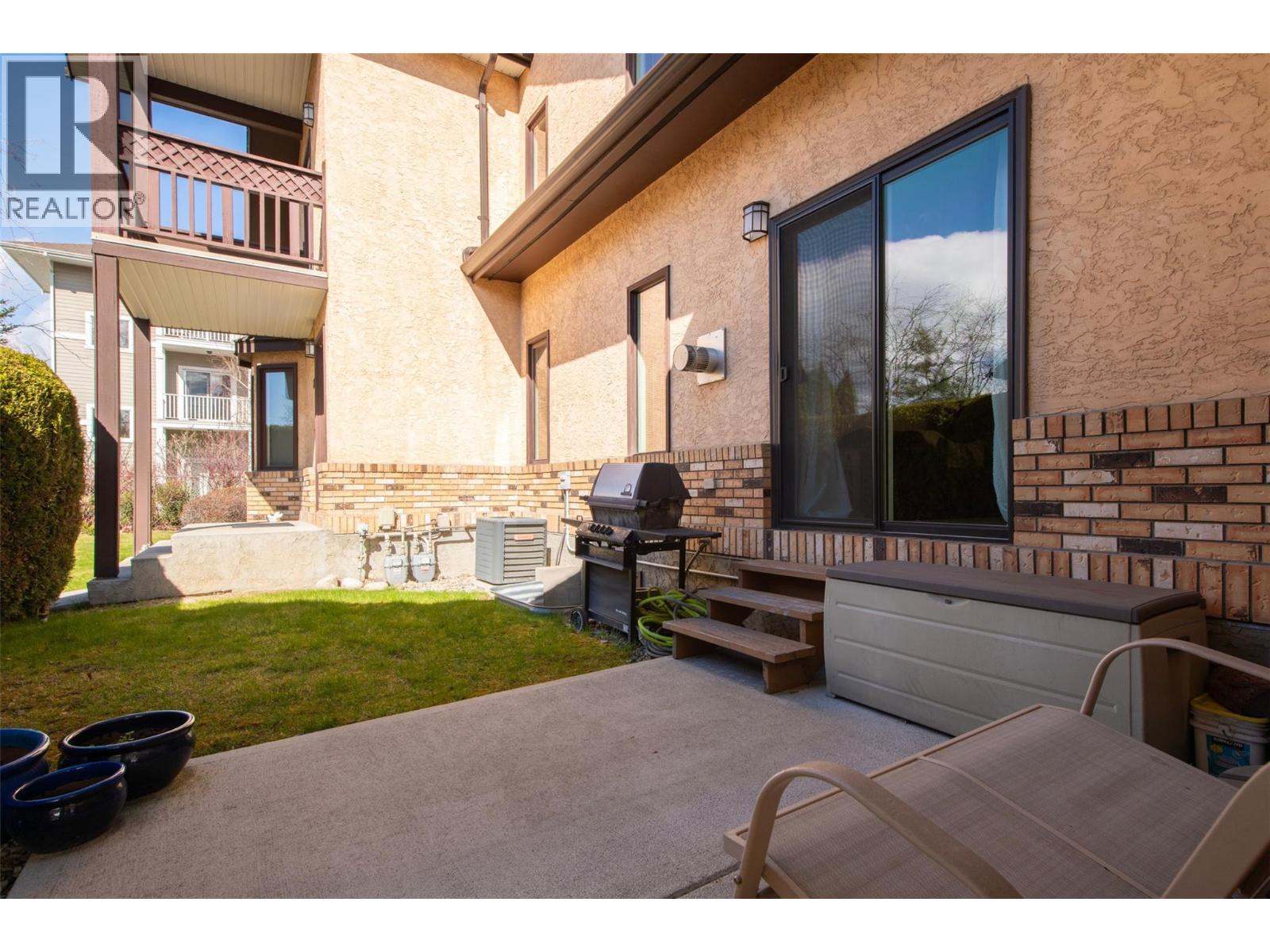 1855 Leckie Road Unit# 105