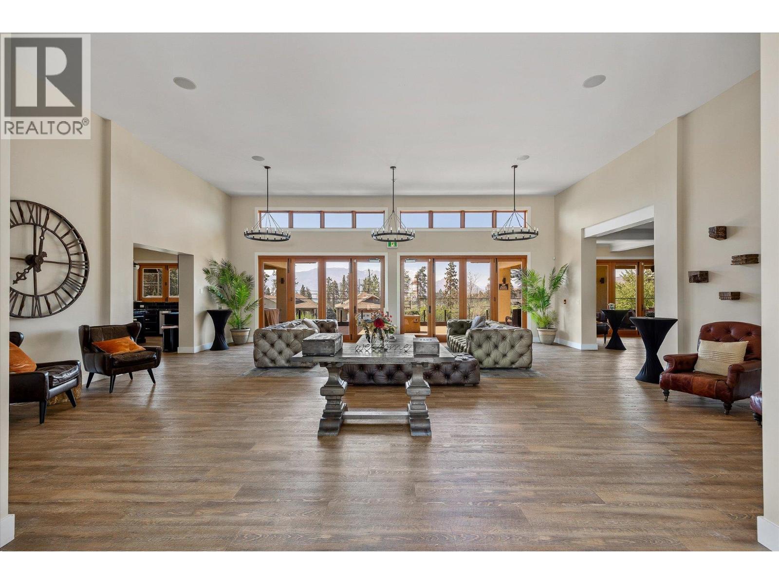 2199 Mimosa Drive