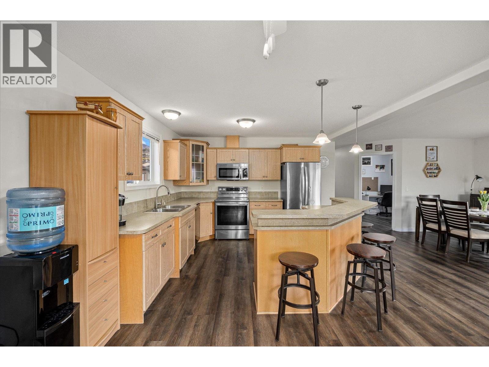 2199 Mimosa Drive