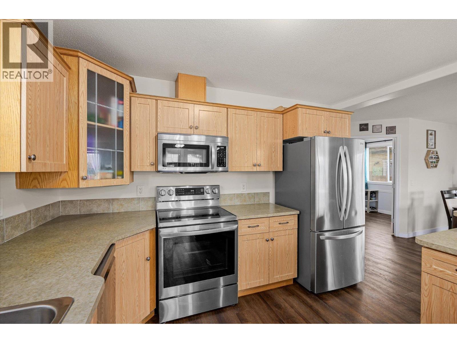 2199 Mimosa Drive