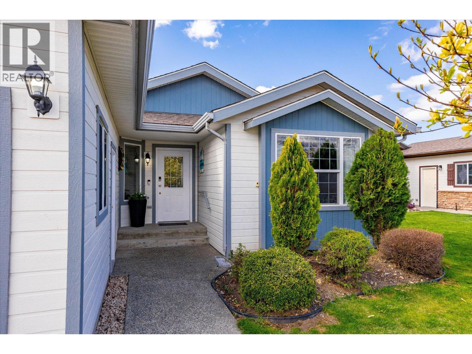 2199 Mimosa Drive