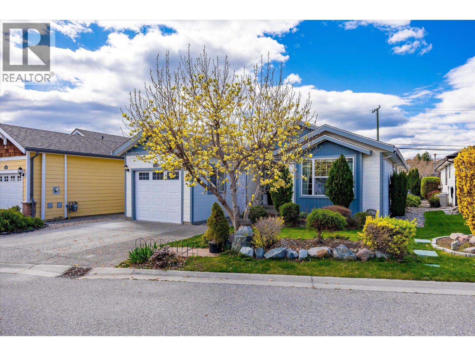 2199 Mimosa Drive