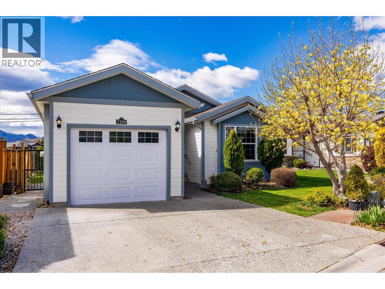 2199 Mimosa Drive