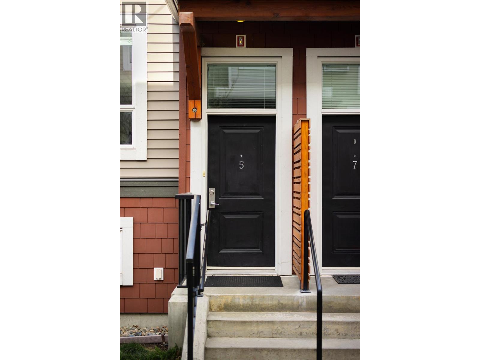 1831 Ambrosi Road Unit# 5