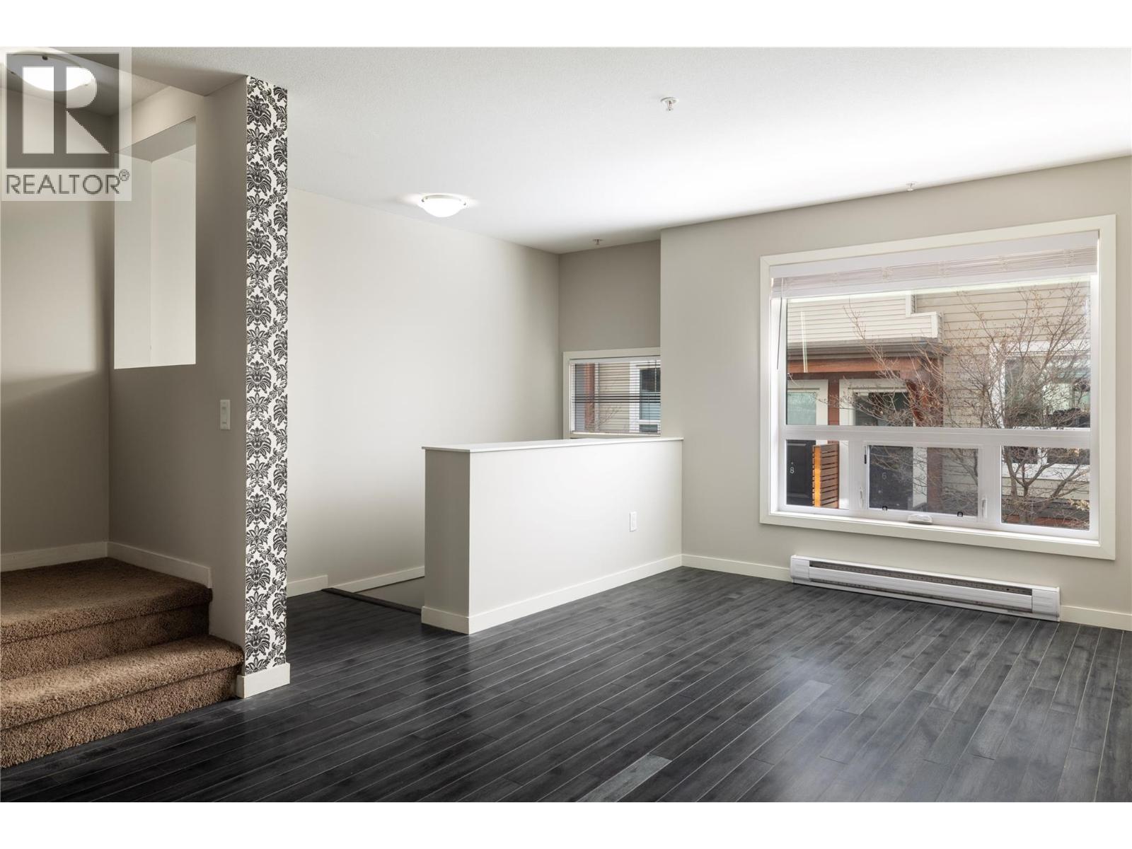 1831 Ambrosi Road Unit# 5