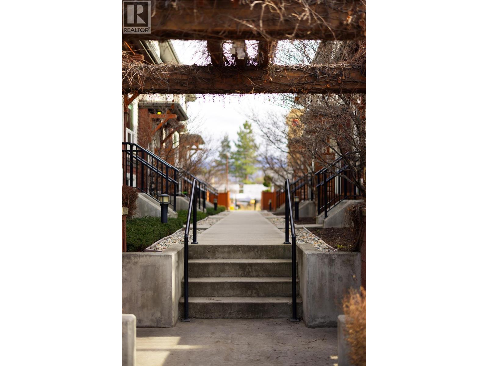 1831 Ambrosi Road Unit# 5