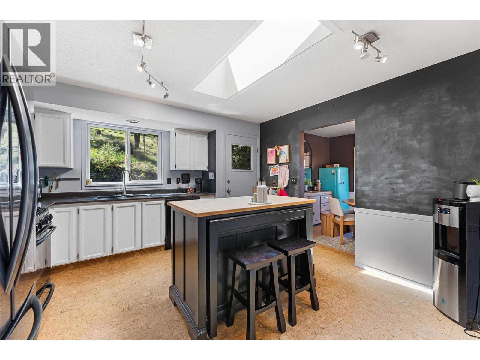 2114 VERDE VISTA Road