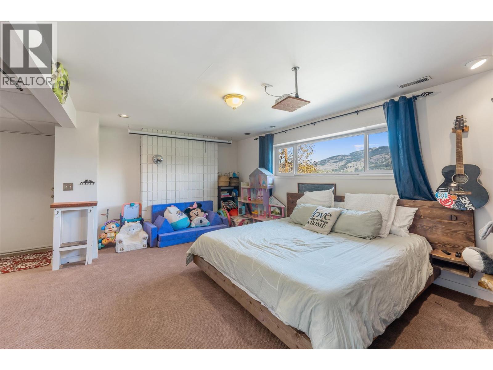2114 VERDE VISTA Road