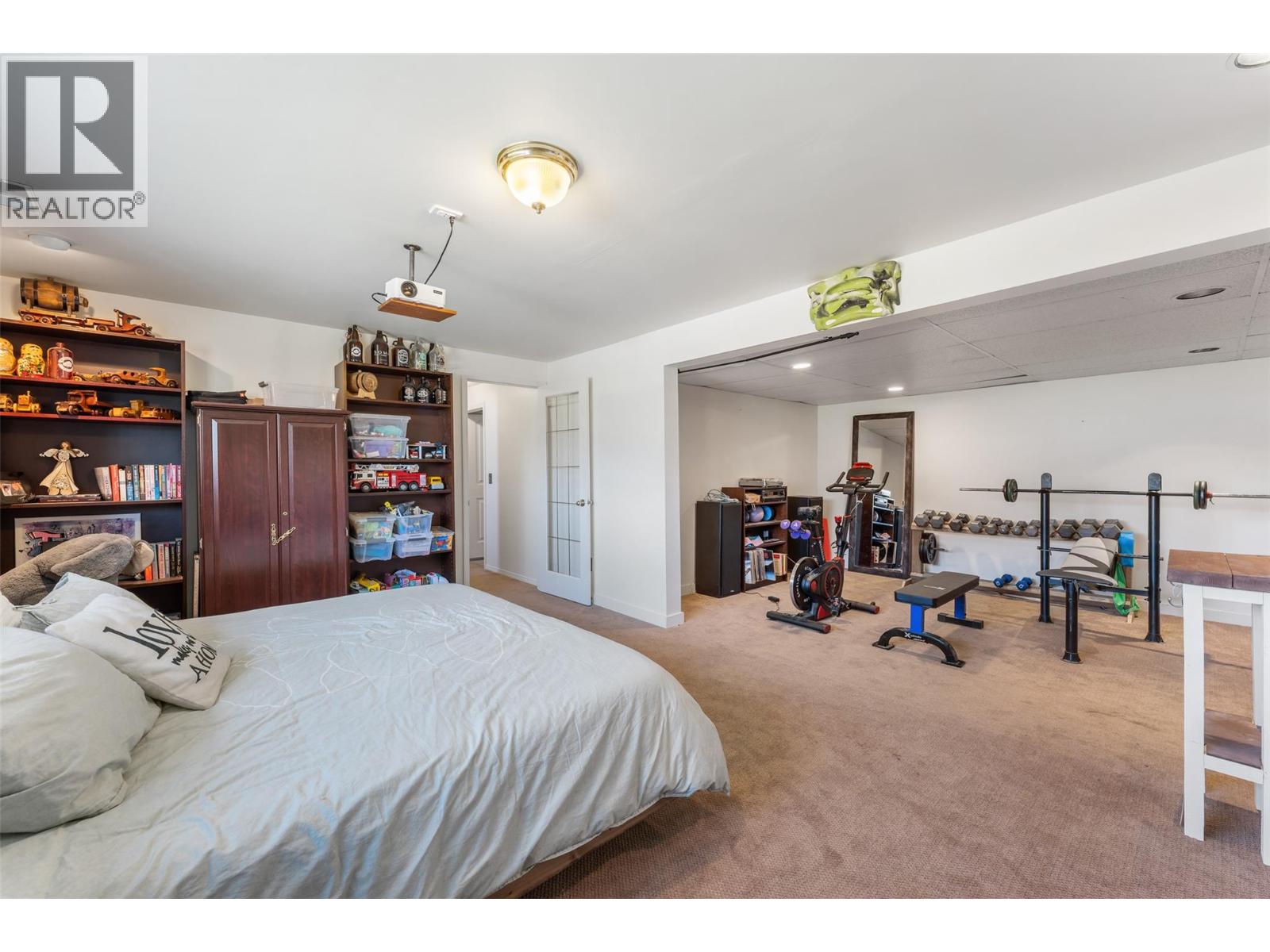 2114 VERDE VISTA Road