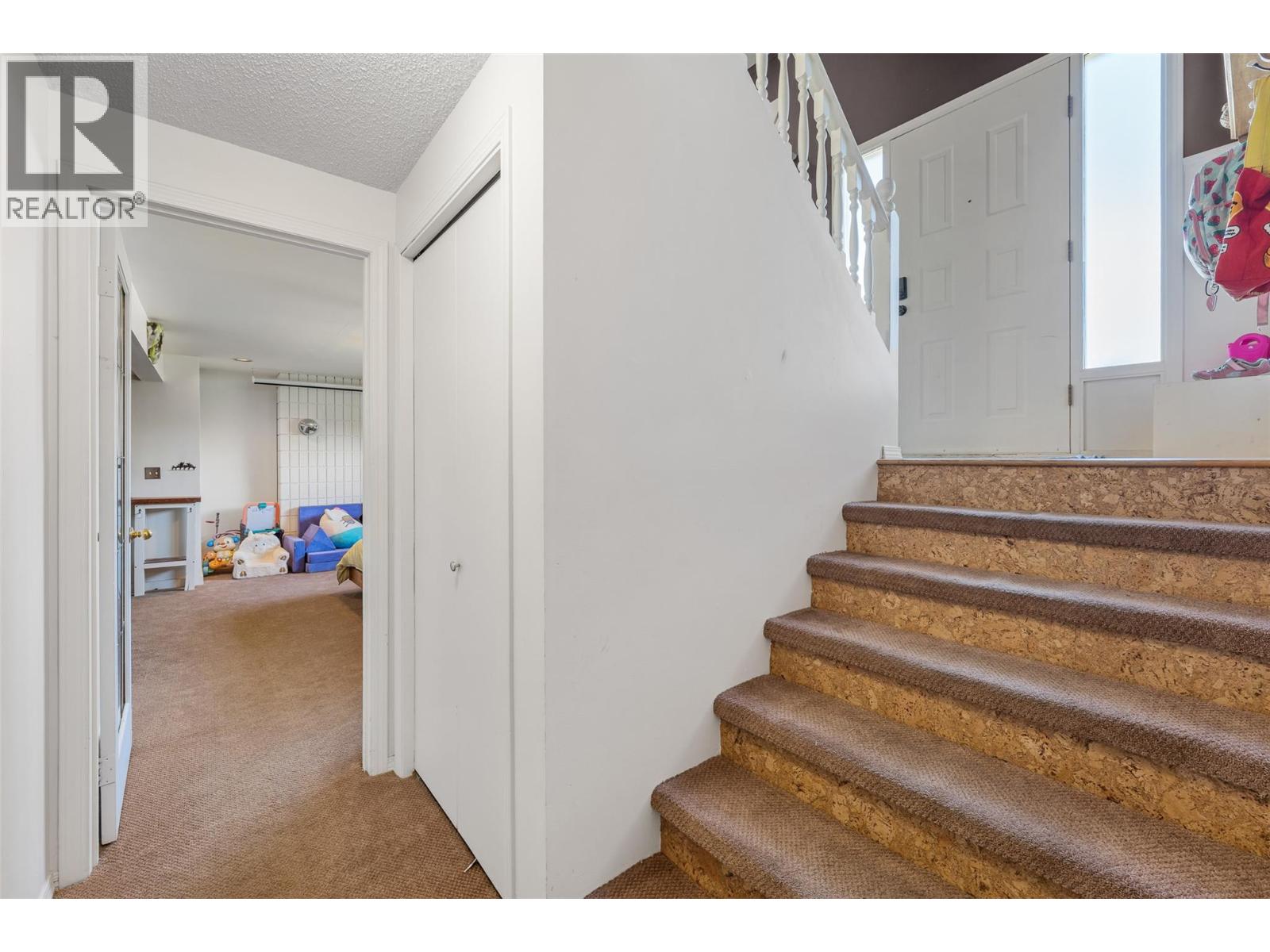2114 VERDE VISTA Road