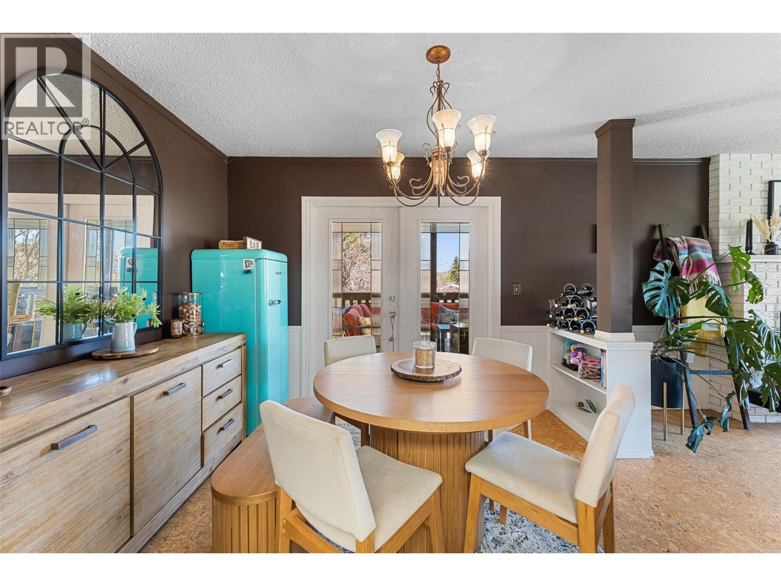 2114 VERDE VISTA Road