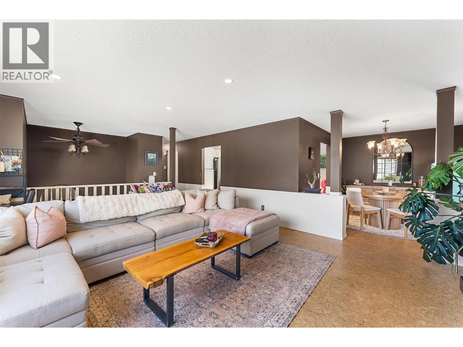 2114 VERDE VISTA Road
