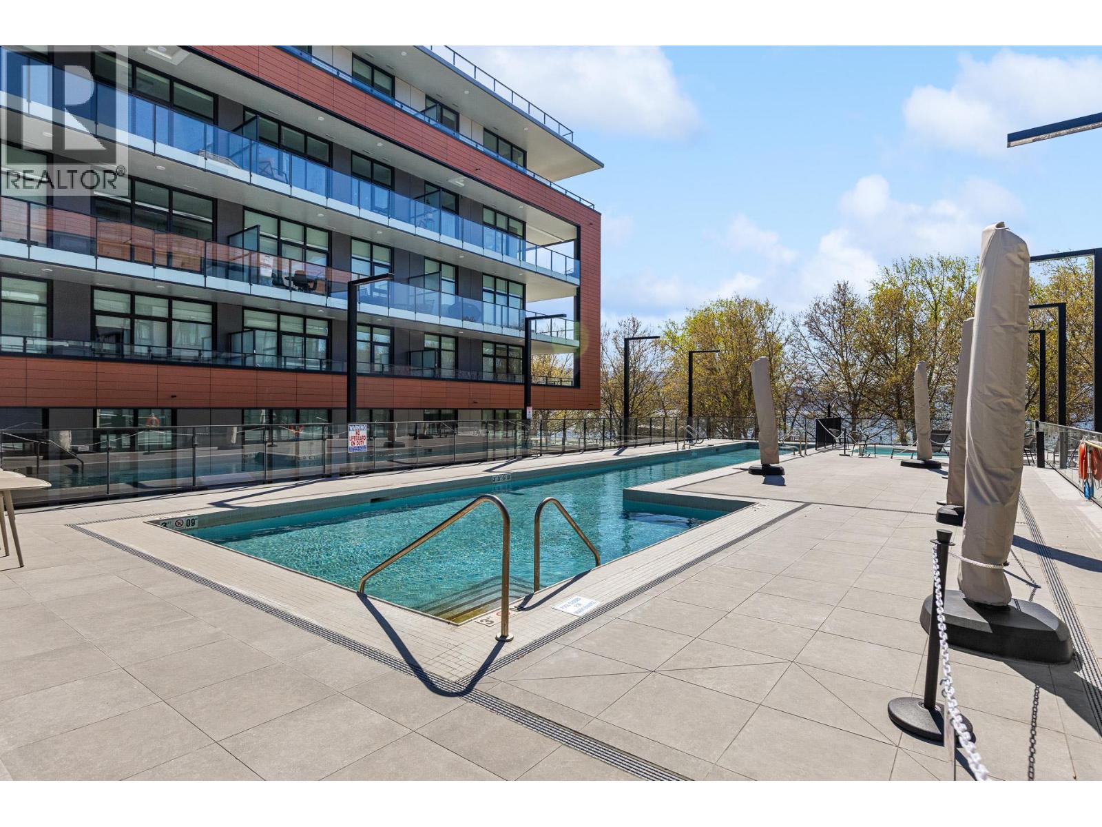 3409 Lakeshore Road Unit# 407