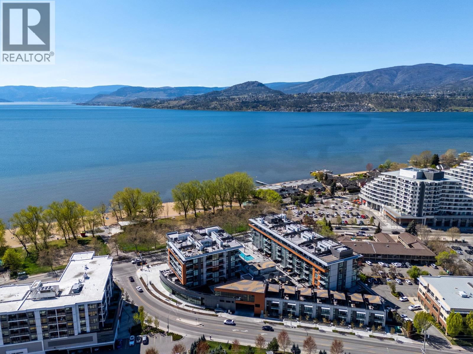 3409 Lakeshore Road Unit# 407